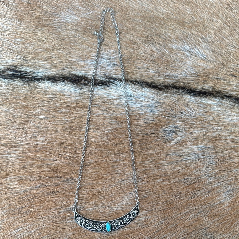 Minimalist Silver and Blue Gemstone Necklace